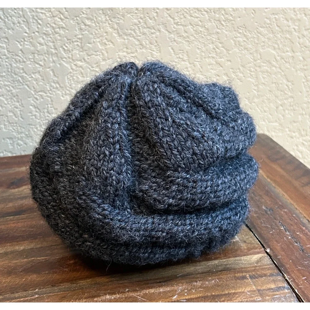 Unbranded Charcoal Gray Knit Cloche Hat Soft Foldable Winter Bucket Style